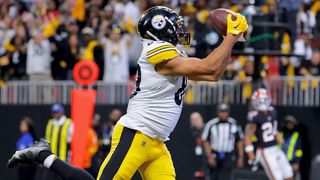 Steelers' Arthur Smith Will Absolutely Find A Way To Add His Favorite Target To Roster (Steelers News). Photo by Getty Images